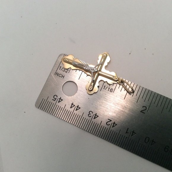 14K Yellow Real Gold  Cross Crucifix Pendant 1.90 grams Jesus 1 3/4 " long - Picture 8 of 8